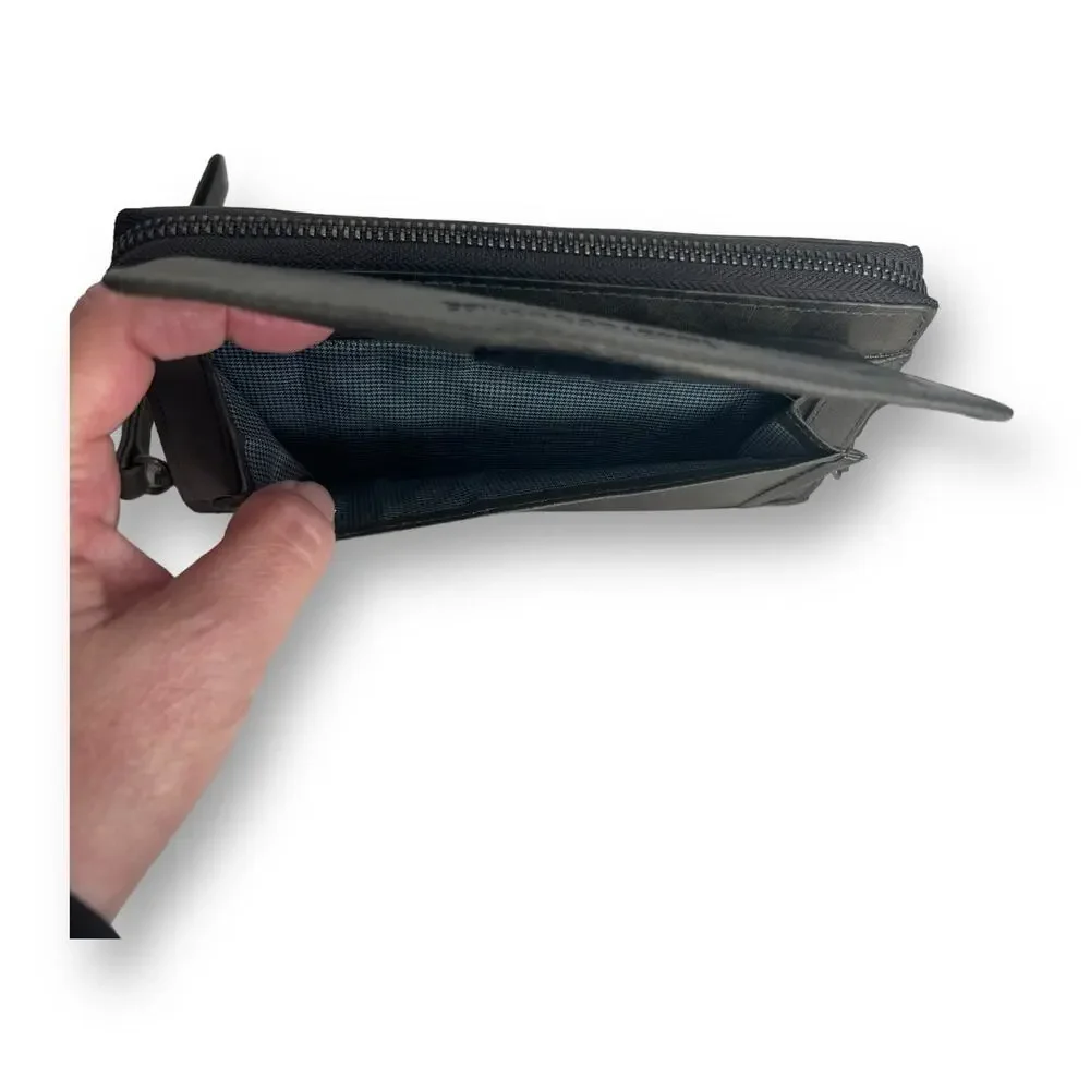 Spikes and Sparrow Wristlet Zip Wallet Weathered Gray Leather Aspen RFID
